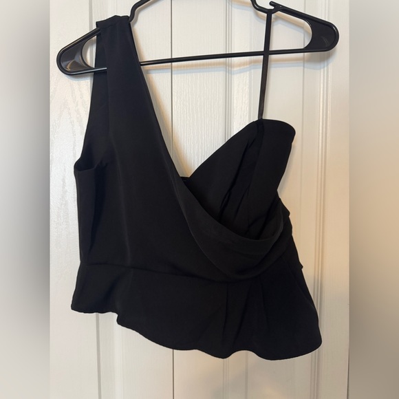 Revolve Top - Picture 2 of 4